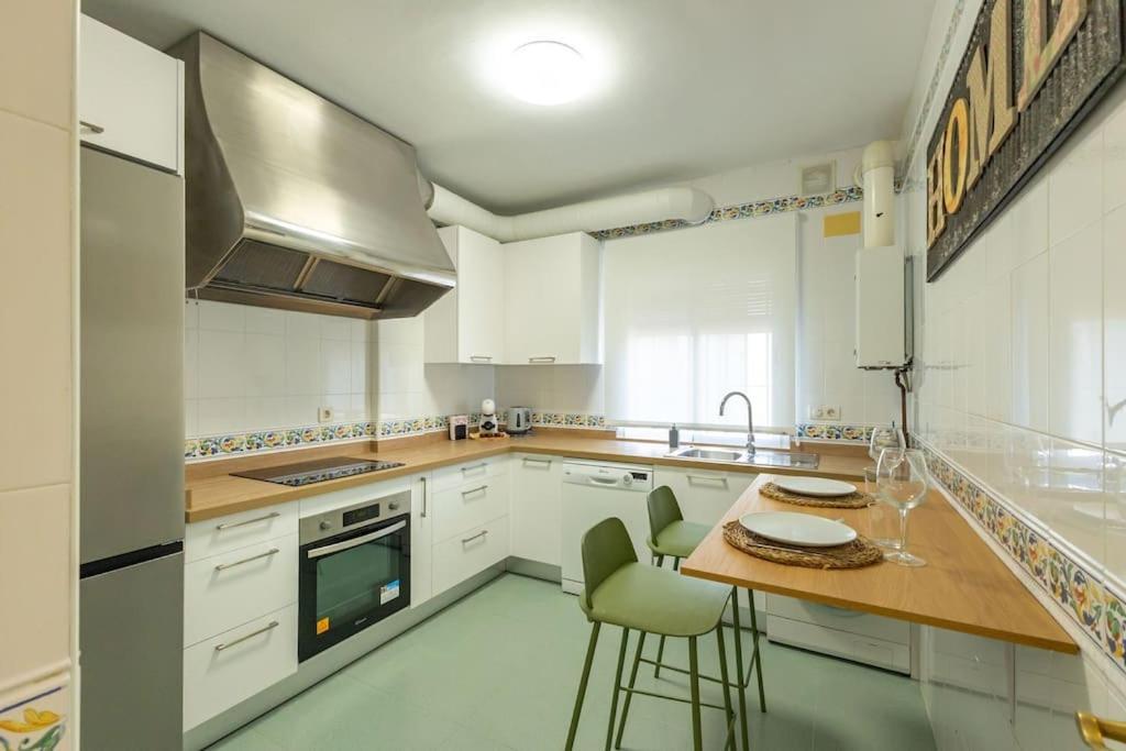 Triana Deluxe By Valcambre Apartment Севиля Екстериор снимка