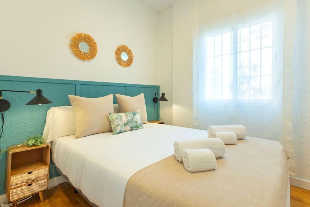 Triana Deluxe By Valcambre Apartment Севиля Екстериор снимка